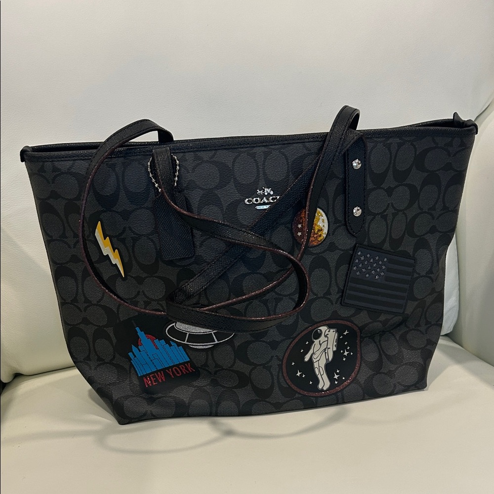 Coach Black Signature Tote with Patches F29126 NEW WITH TAGS RARE PURSE!